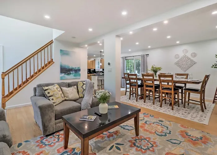 Pocono Summit Family Paradise With Yard And Game Room!