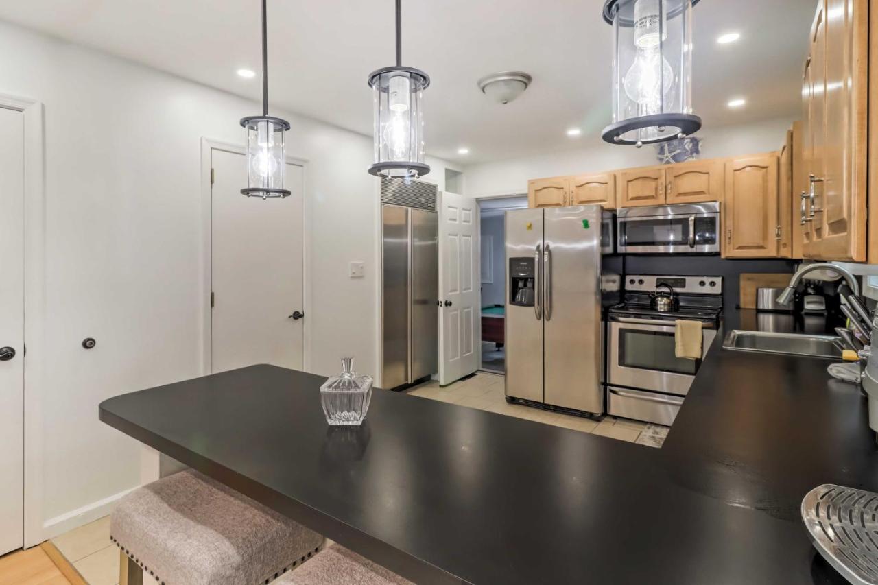 Holiday home Family Paradise With Yard And Game Room! *